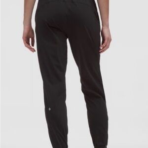 Lululemon adapted state joggers size 6 women’s